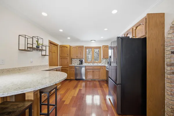 $550,000 | 1355 Cossette Drive, Fargo, ND 58104