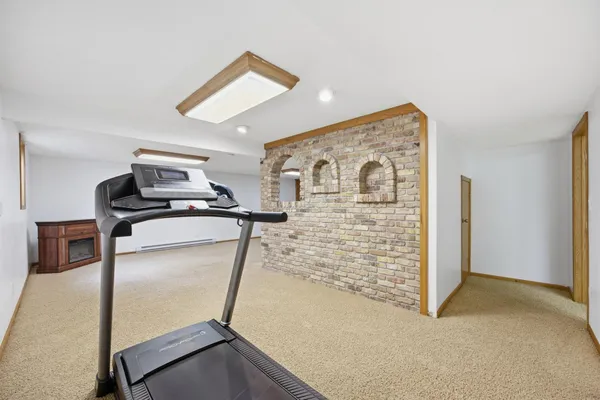 $550,000 | 1355 Cossette Drive, Fargo, ND 58104