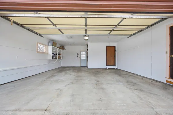 $550,000 | 1355 Cossette Drive, Fargo, ND 58104