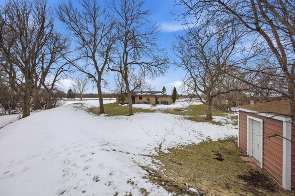 $550,000 | 1355 Cossette Drive, Fargo, ND 58104