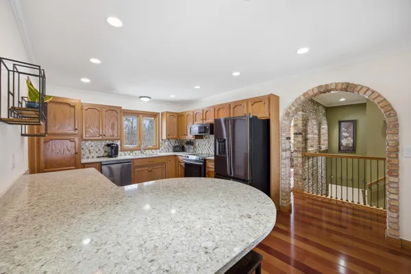 $550,000 | 1355 Cossette Drive, Fargo, ND 58104