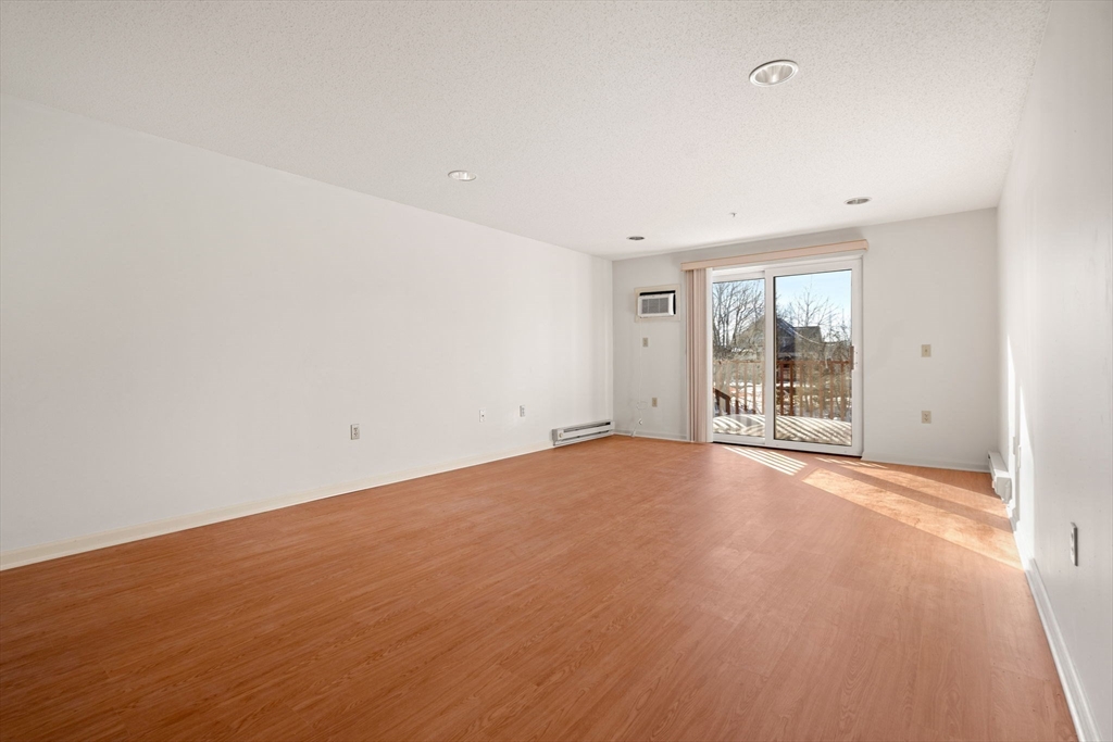 2 Ocean Avenue, Unit 2K Gloucester, MA 01930 - Photo 10 of 26