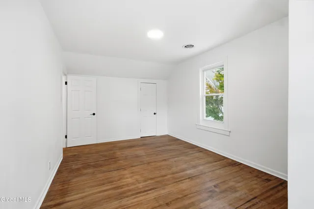 $339,000 | 2 Glenwood Street, Albany, NY 12208