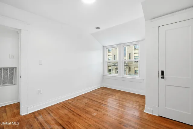 $339,000 | 2 Glenwood Street, Albany, NY 12208