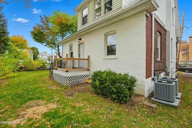$339,000 | 2 Glenwood Street, Albany, NY 12208