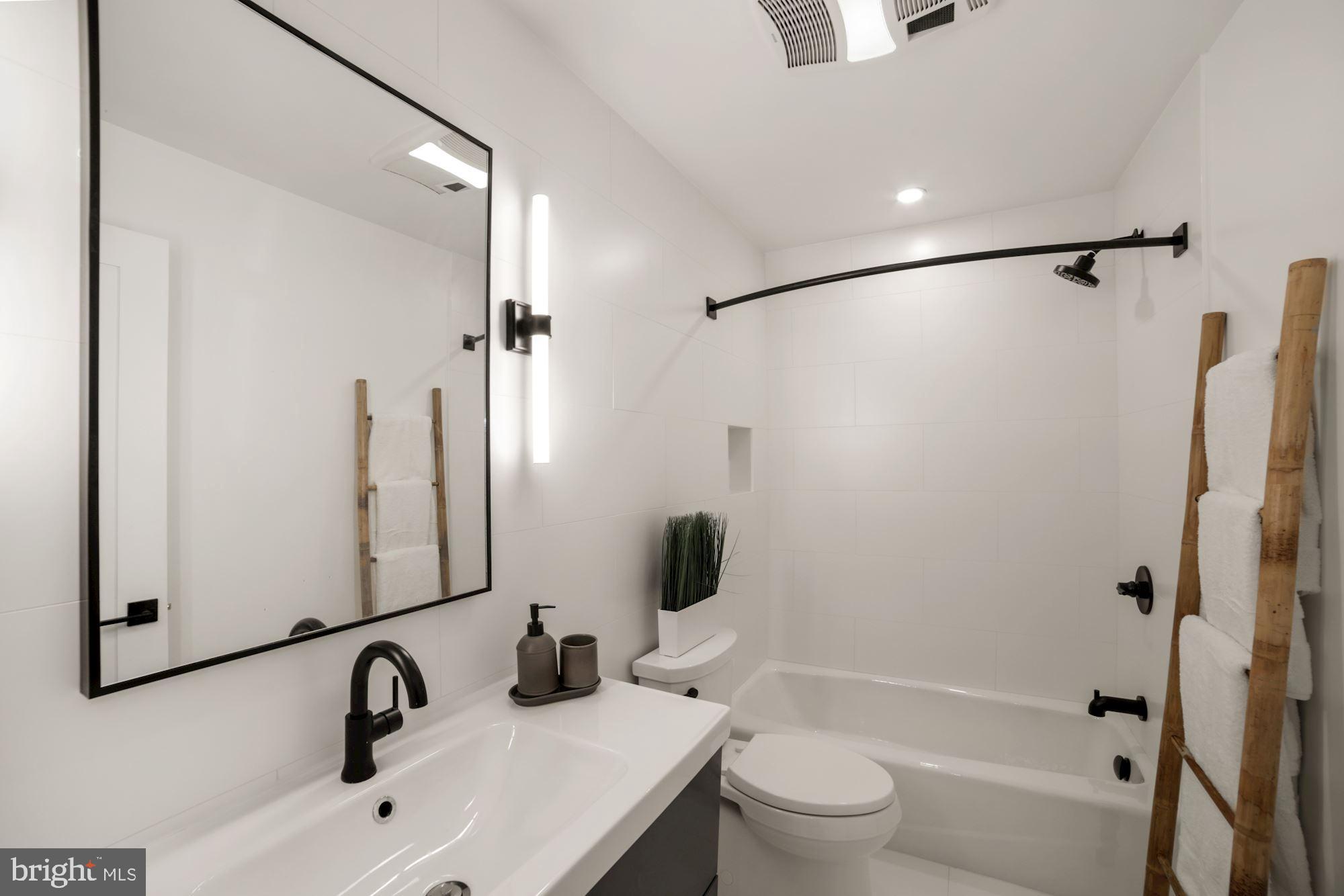 1809 A Street Southeast, Unit 1 Washington, DC 20003 - Photo 24 of 30