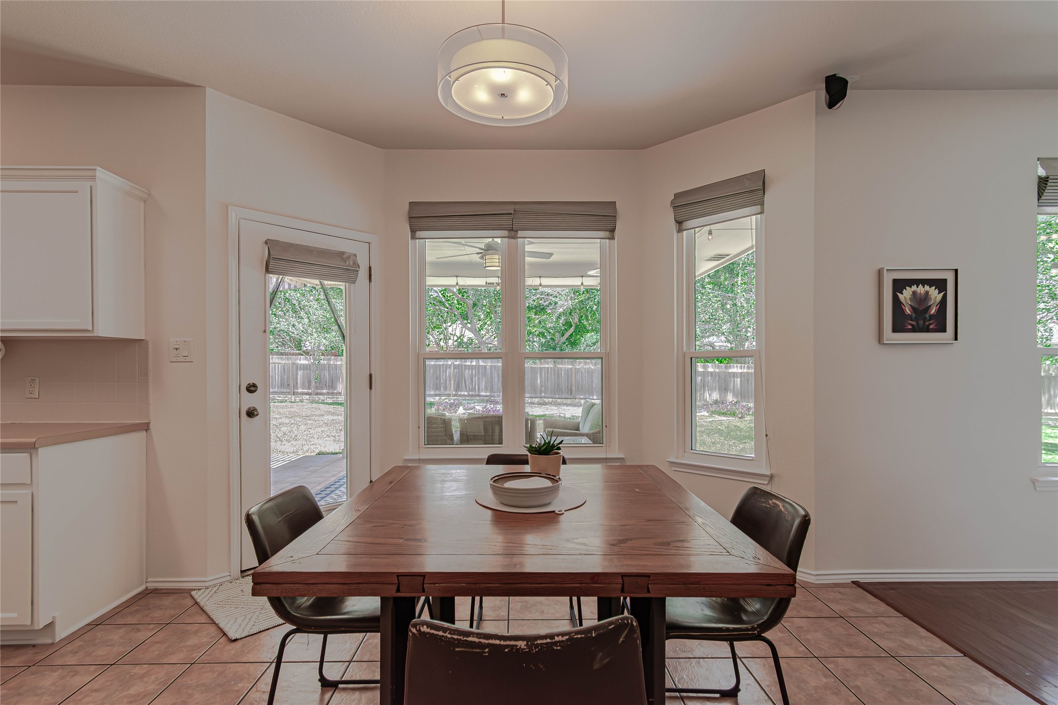 4716 Cockrell Court Austin, TX 78749 - Photo 13 of 40