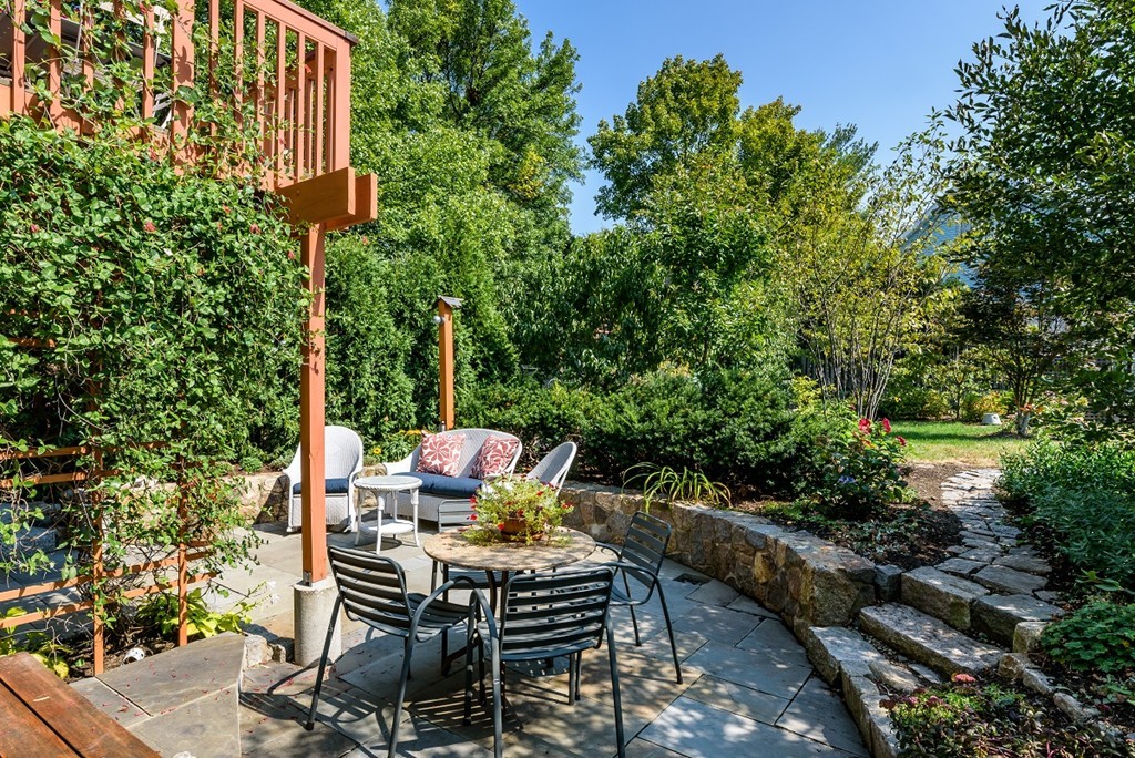 107-109 Larch Road Cambridge, MA 02138 - Photo 20 of 30 Gallery Image 20