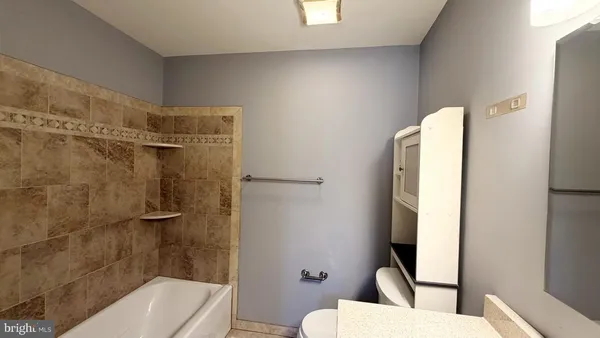 $2,500 | 871 Broadfield Drive, Newark, DE 19713