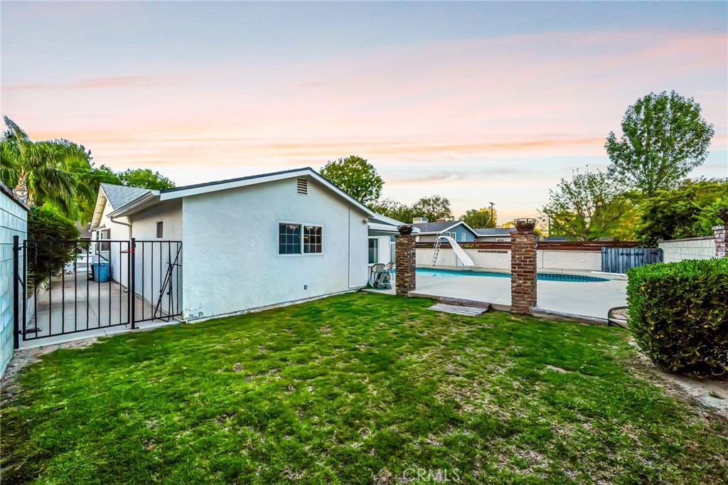 24206 St Edens Circle West Hills, CA 91307 - Photo 7 of 52