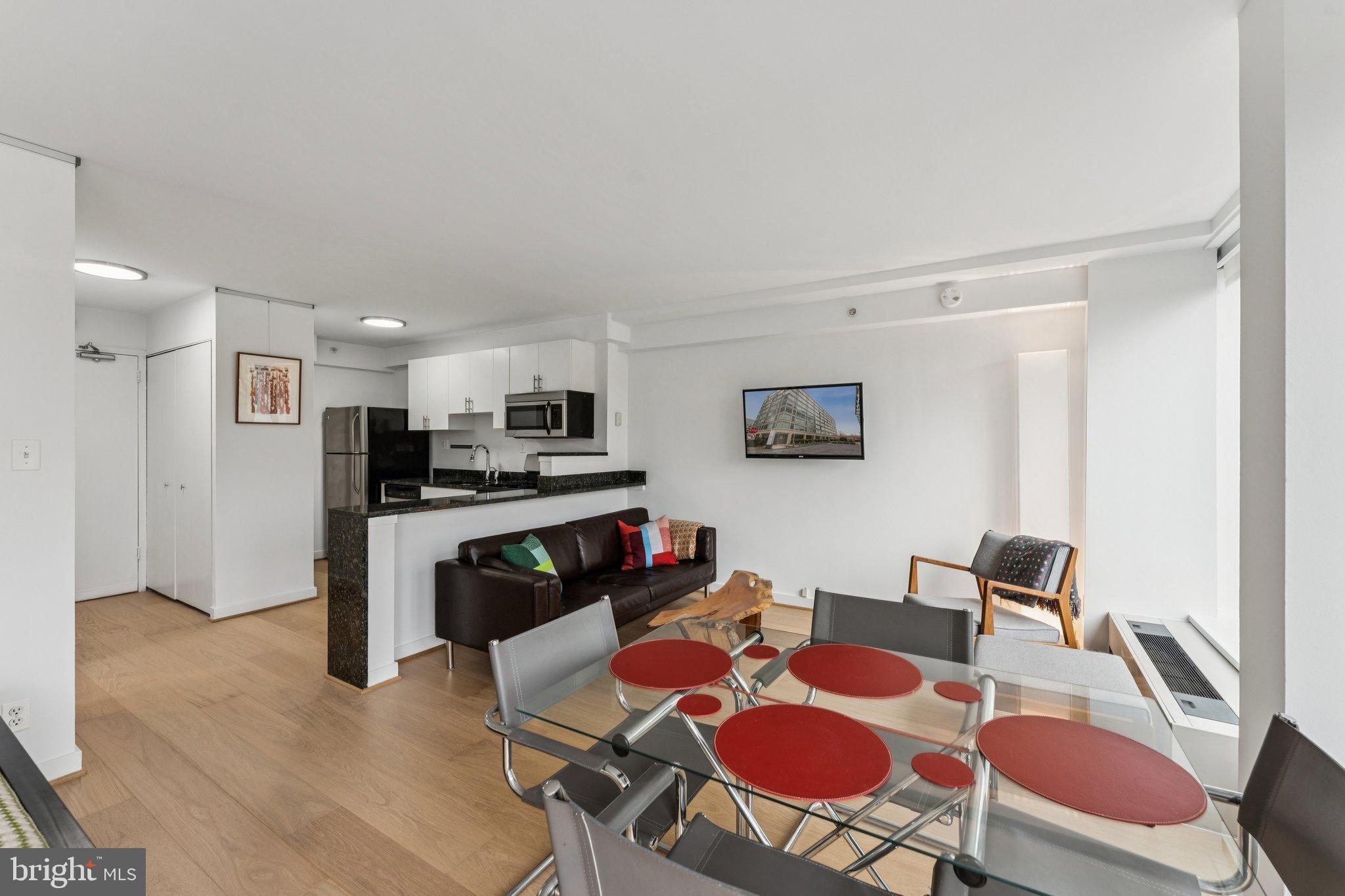 1101 3rd Street Southwest, Unit 114 Washington, DC 20024 - Photo 7 of 29 Perfect as a pied-à-terre.