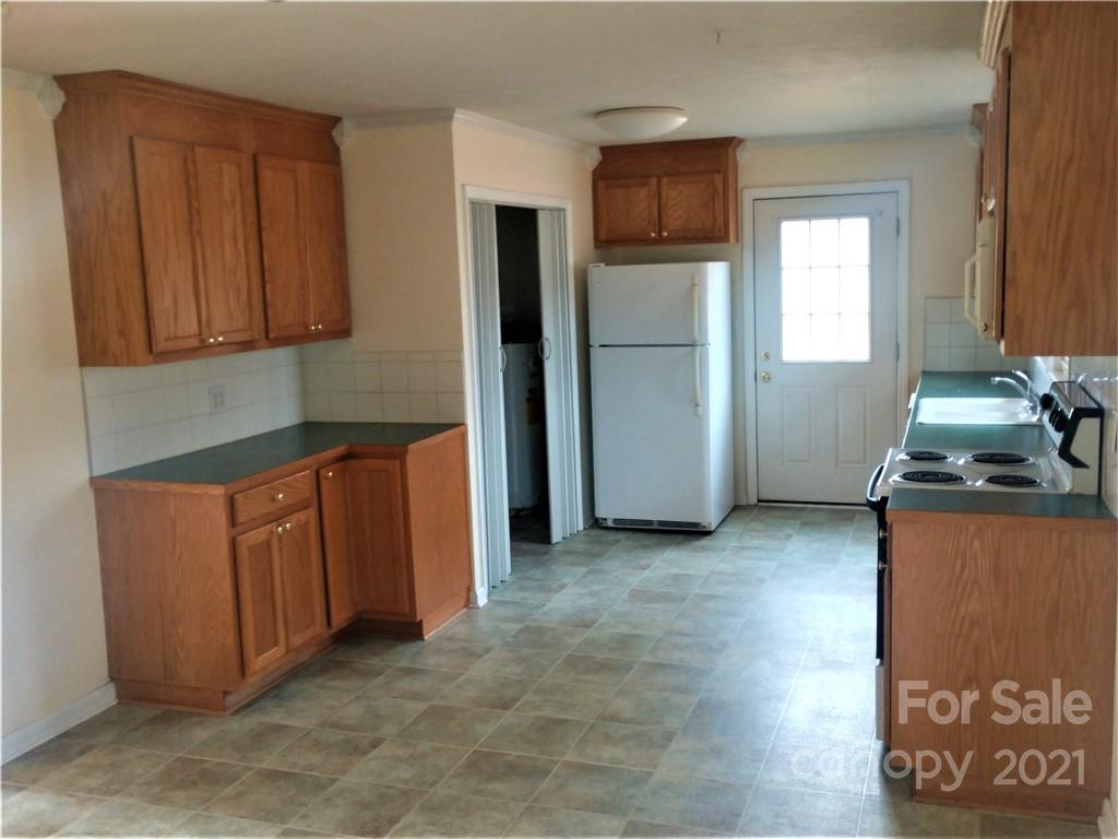 3551 Cold Springs Road Concord, NC 28025 - Photo 8 of 17 Gallery Image 8