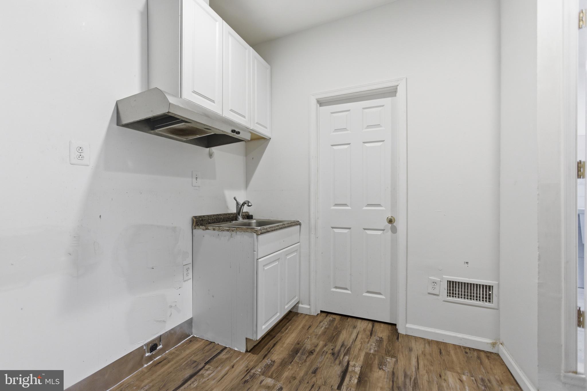 1629 Treetop View Terrace Silver Spring, MD 20904 - Photo 13 of 39