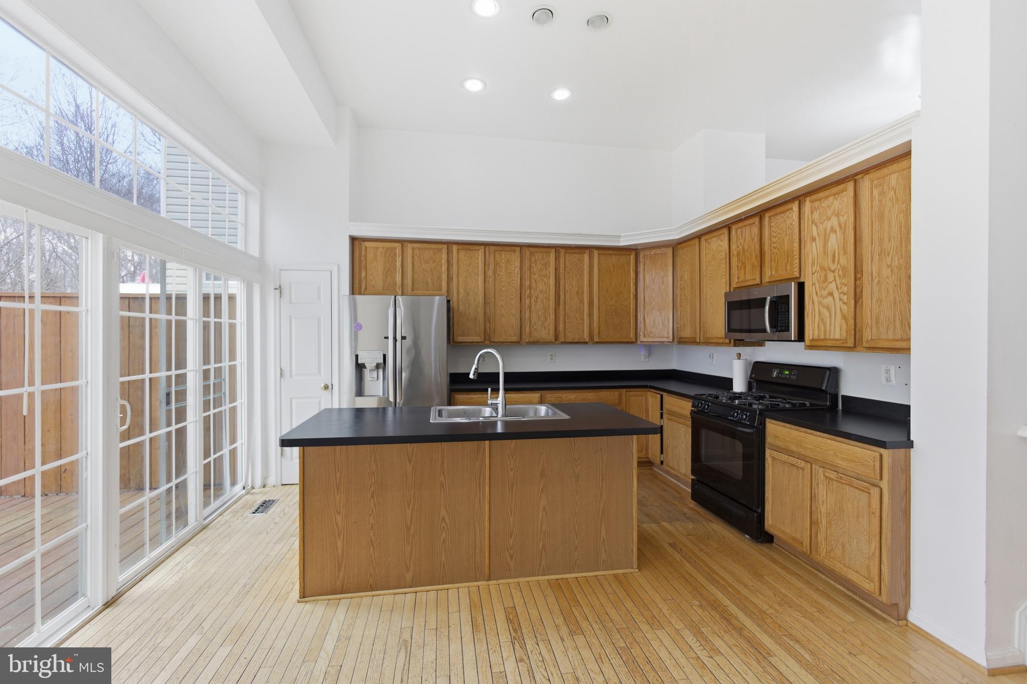 1629 Treetop View Terrace Silver Spring, MD 20904 - Photo 15 of 39