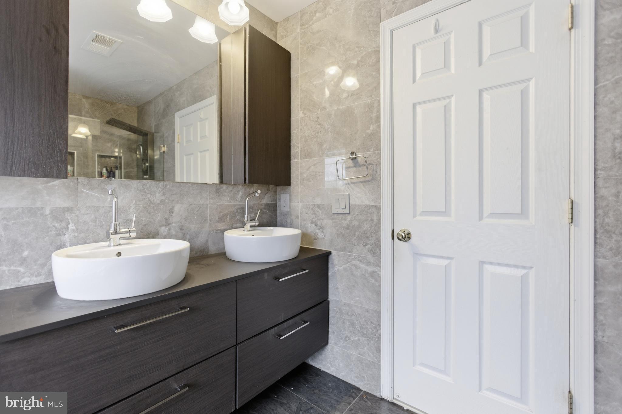 1629 Treetop View Terrace Silver Spring, MD 20904 - Photo 23 of 39