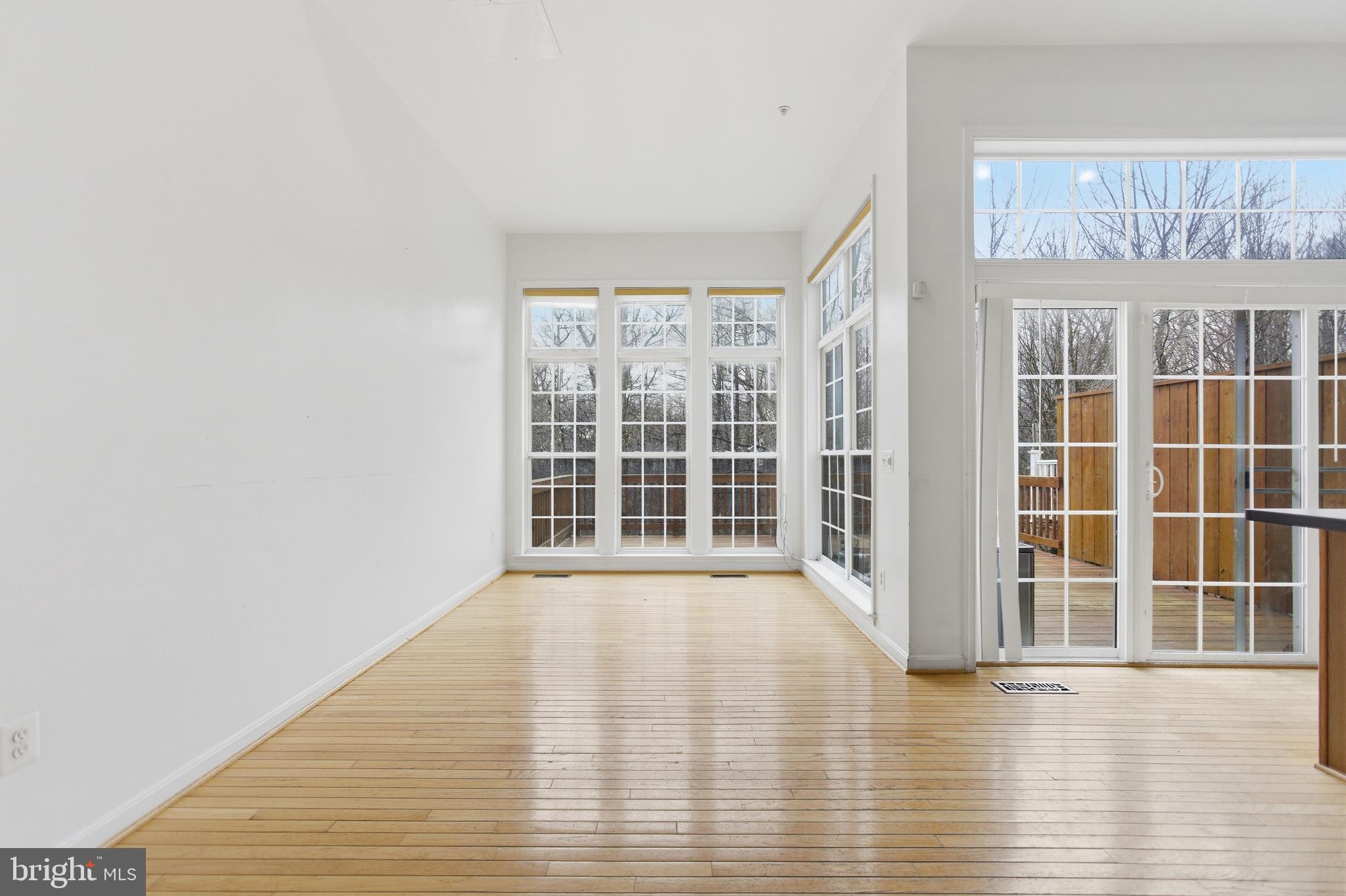 1629 Treetop View Terrace Silver Spring, MD 20904 - Photo 7 of 39