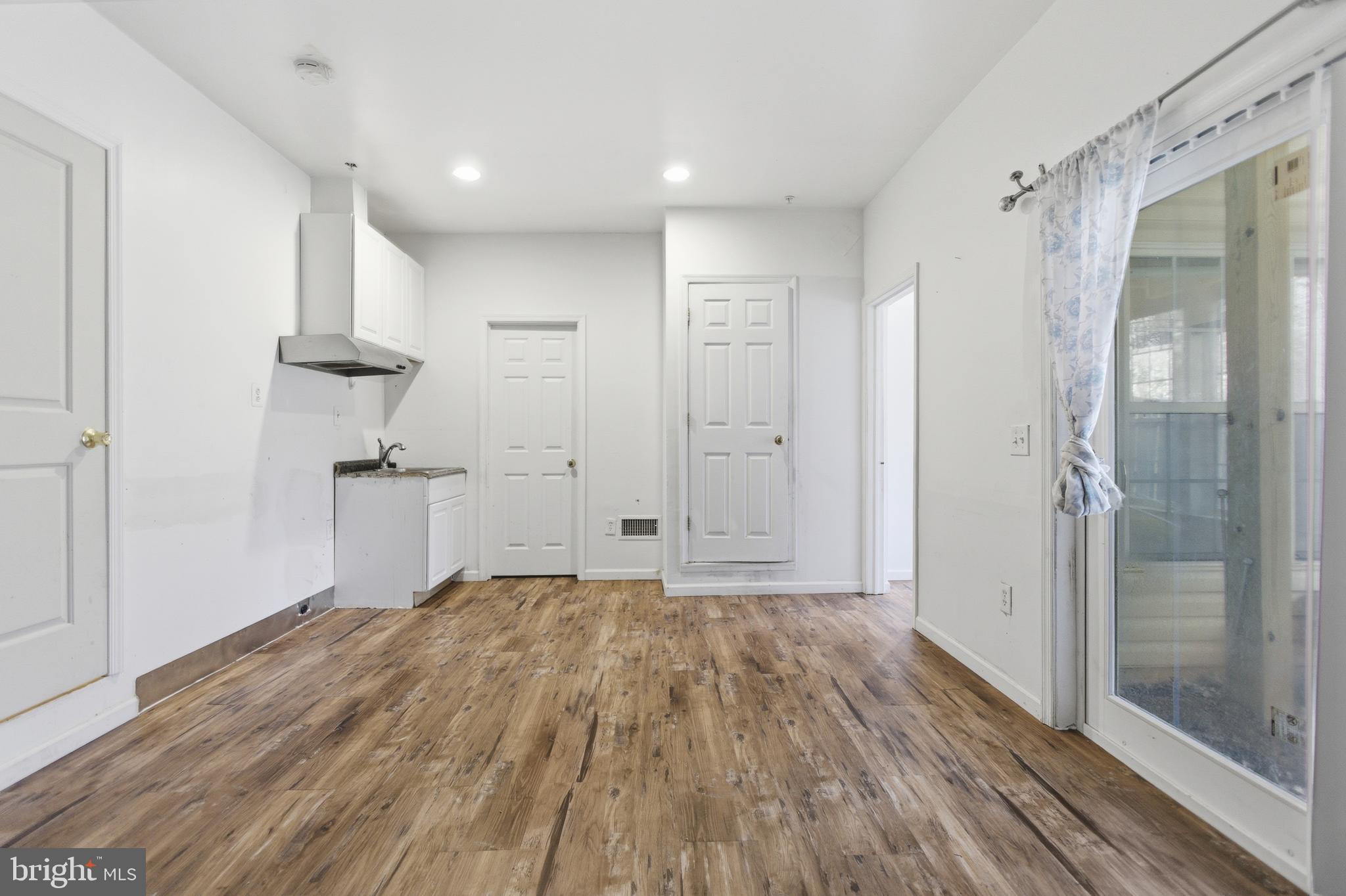 1629 Treetop View Terrace Silver Spring, MD 20904 - Photo 9 of 39