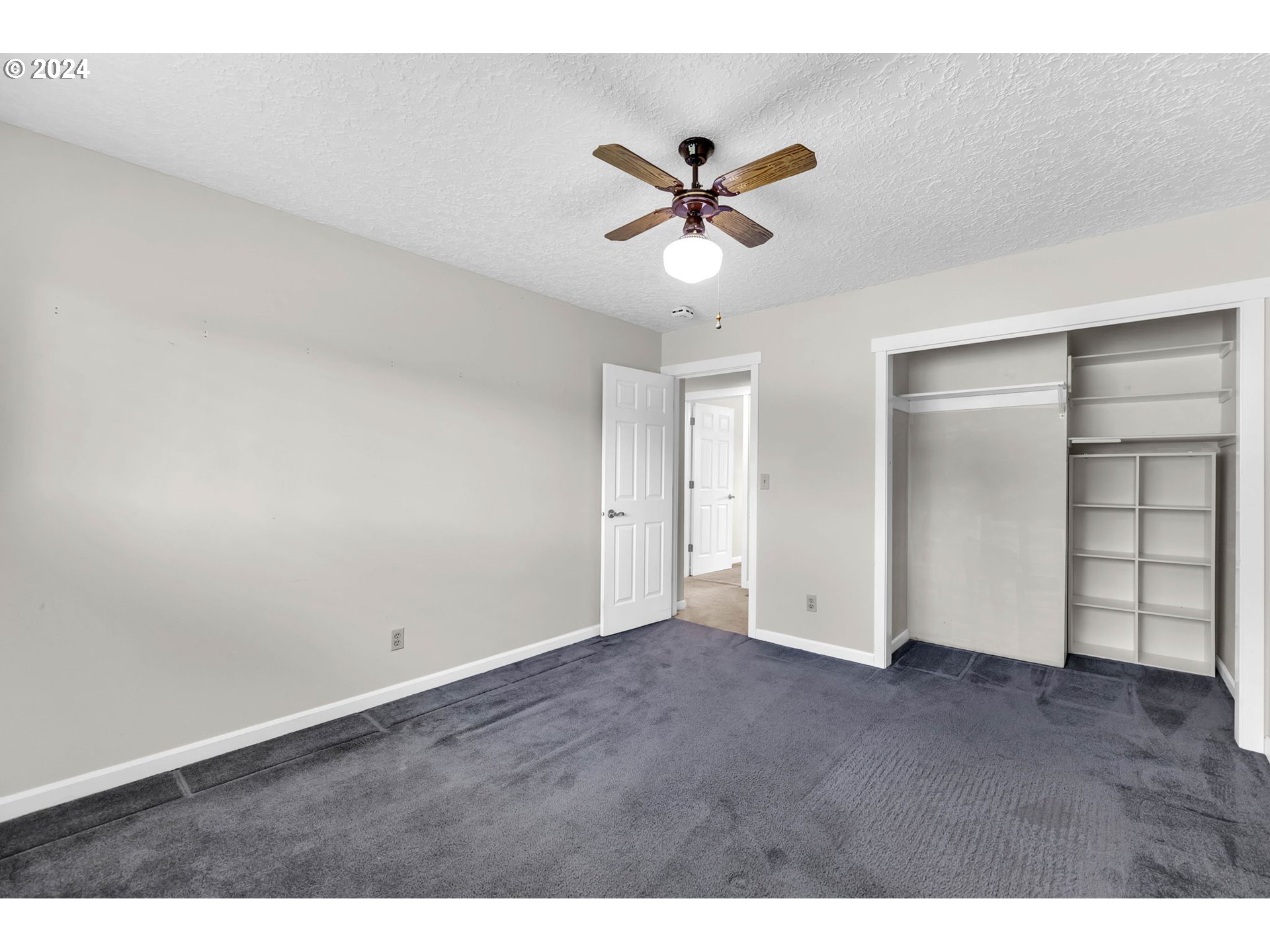 27309 Northeast 29th Avenue Ridgefield, WA 98642 - Photo 20 of 39 a view of an empty room