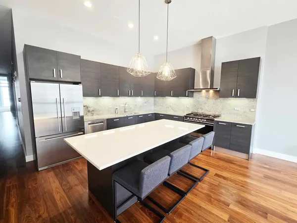 $7,500 | 1100 West Adams Street, Unit 3N, Chicago, IL 60607