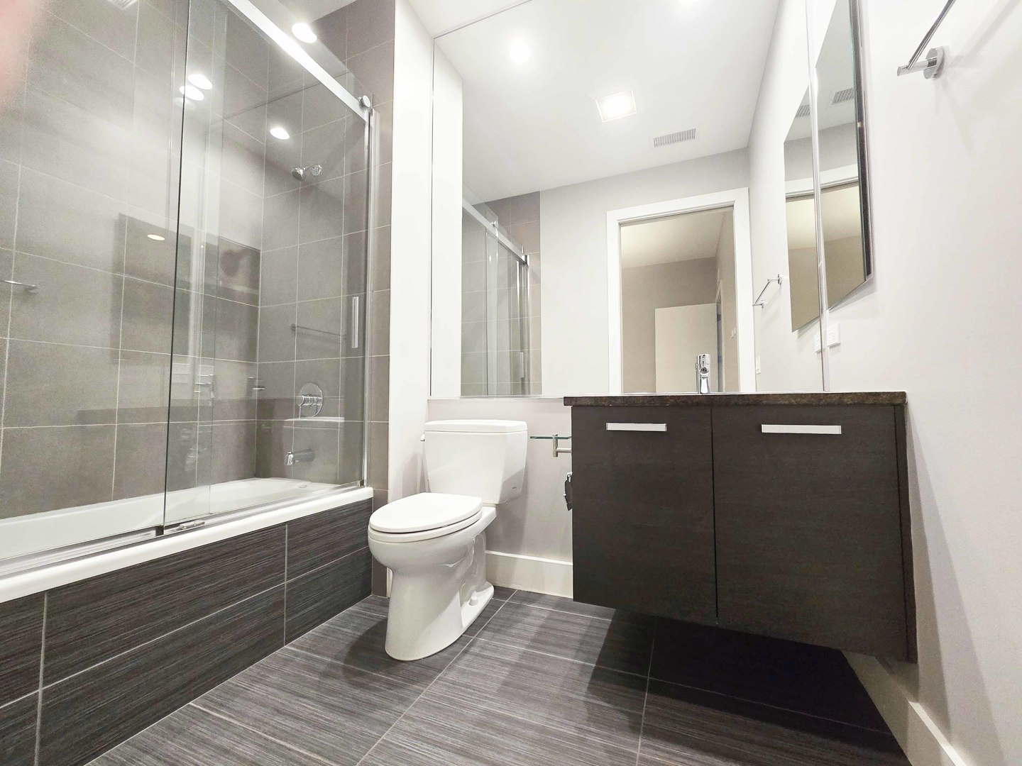 1100 West Adams Street, Unit 3N Chicago, IL 60607 - Photo 2 of 32