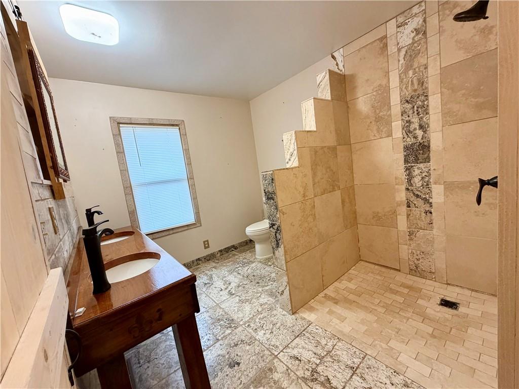 299 Lynn Street Dover, MO 64022 - Photo 13 of 26