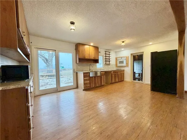 $270,000 | 299 Lynn Street, Dover, MO 64022