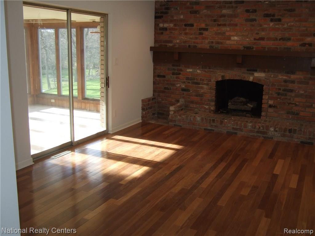 16223 Riverside Street Livonia, MI 48154 - Photo 17 of 62