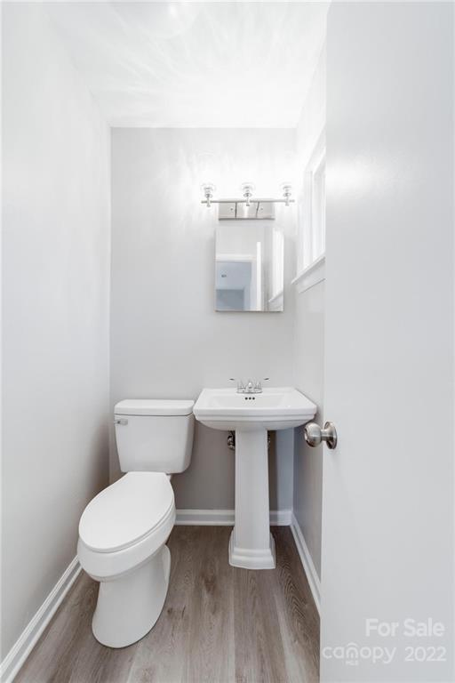 8111 Larkhaven Road Charlotte, NC 28216 - Photo 20 of 26 Gallery Image 20
