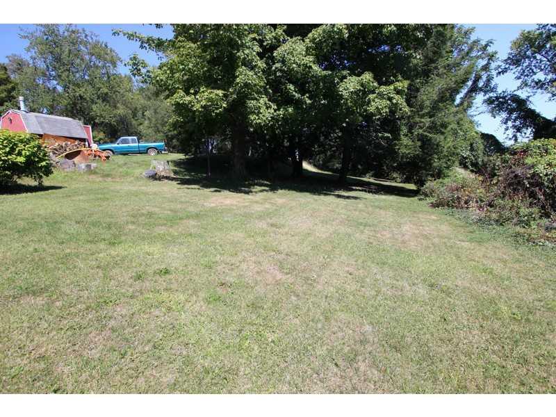 983 Agnew Road Baldwin, PA 15227 - Photo 22 of 23 Yard/Garden.