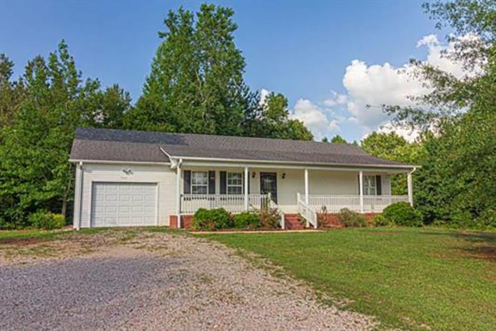 1318 Capooth Road Ramer, TN 38367 - Photo 2 of 16 Gallery Image 2