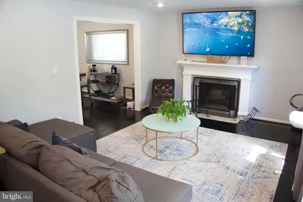 $665,000 | 10417 Sweepstakes Road, Damascus, MD 20872