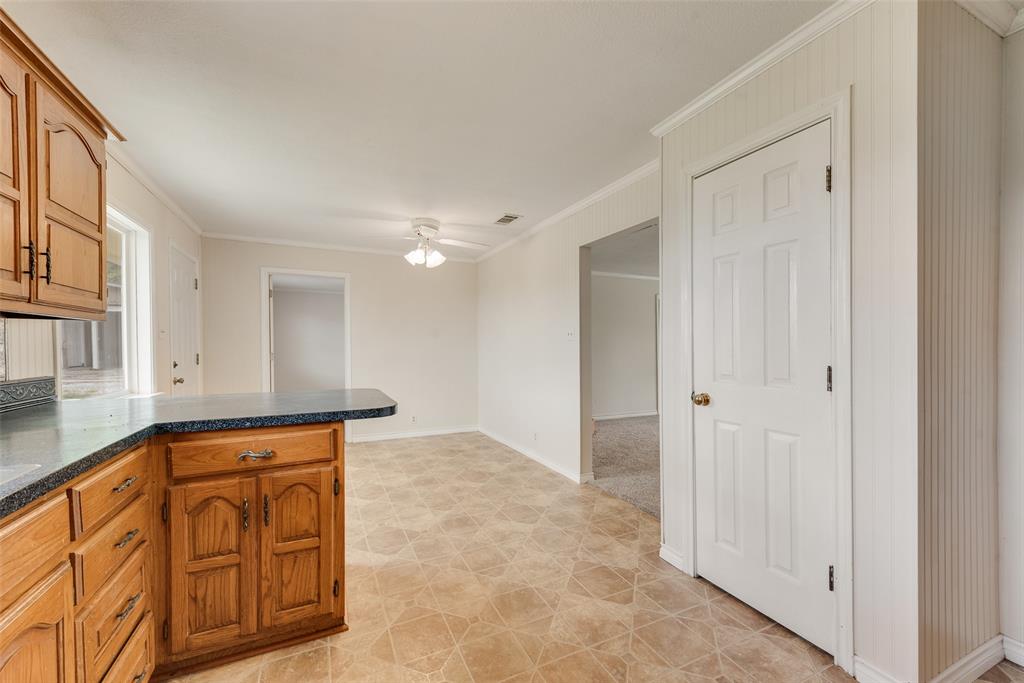 1447 Campbell Road Midlothian, TX 76065 - Photo 16 of 40
