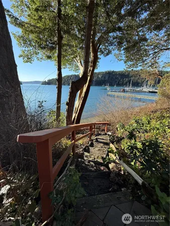 $1,295,000 | 5244 Deer Harbor Road, Orcas Island, WA 98243