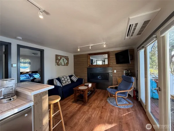 $1,295,000 | 5244 Deer Harbor Road, Orcas Island, WA 98243