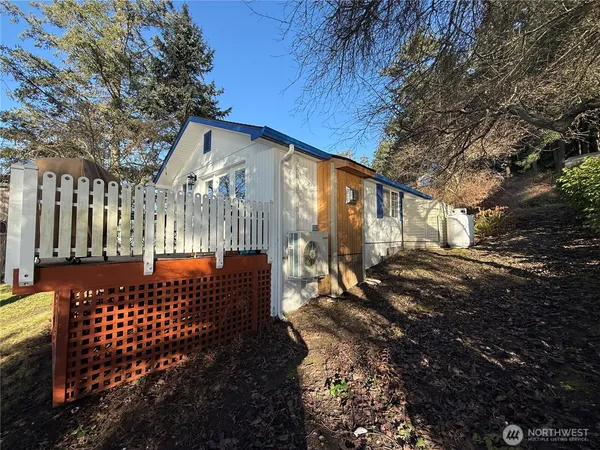 $1,295,000 | 5244 Deer Harbor Road, Orcas Island, WA 98243