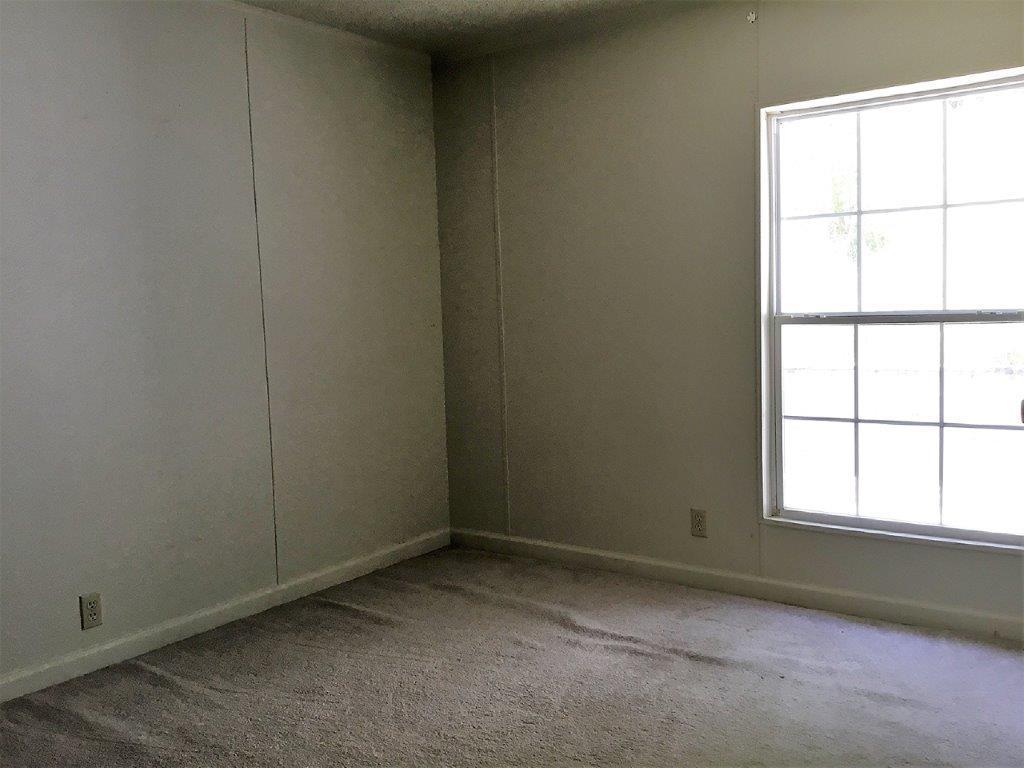 1239 Dutch Valley Road Clinton, TN 37716 - Photo 10 of 18 br 1