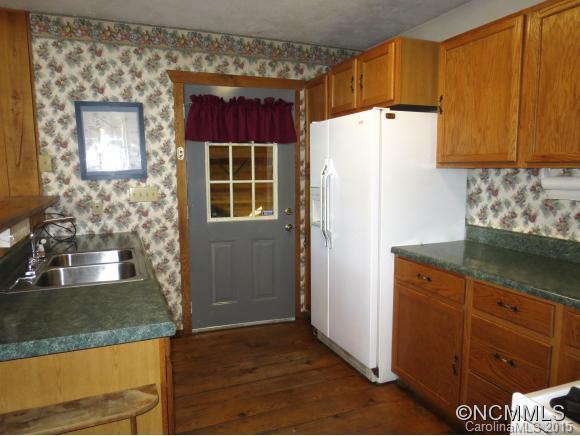 148 Rusty Ridge Cullowhee, NC 28723 - Photo 7 of 16 Gallery Image 7