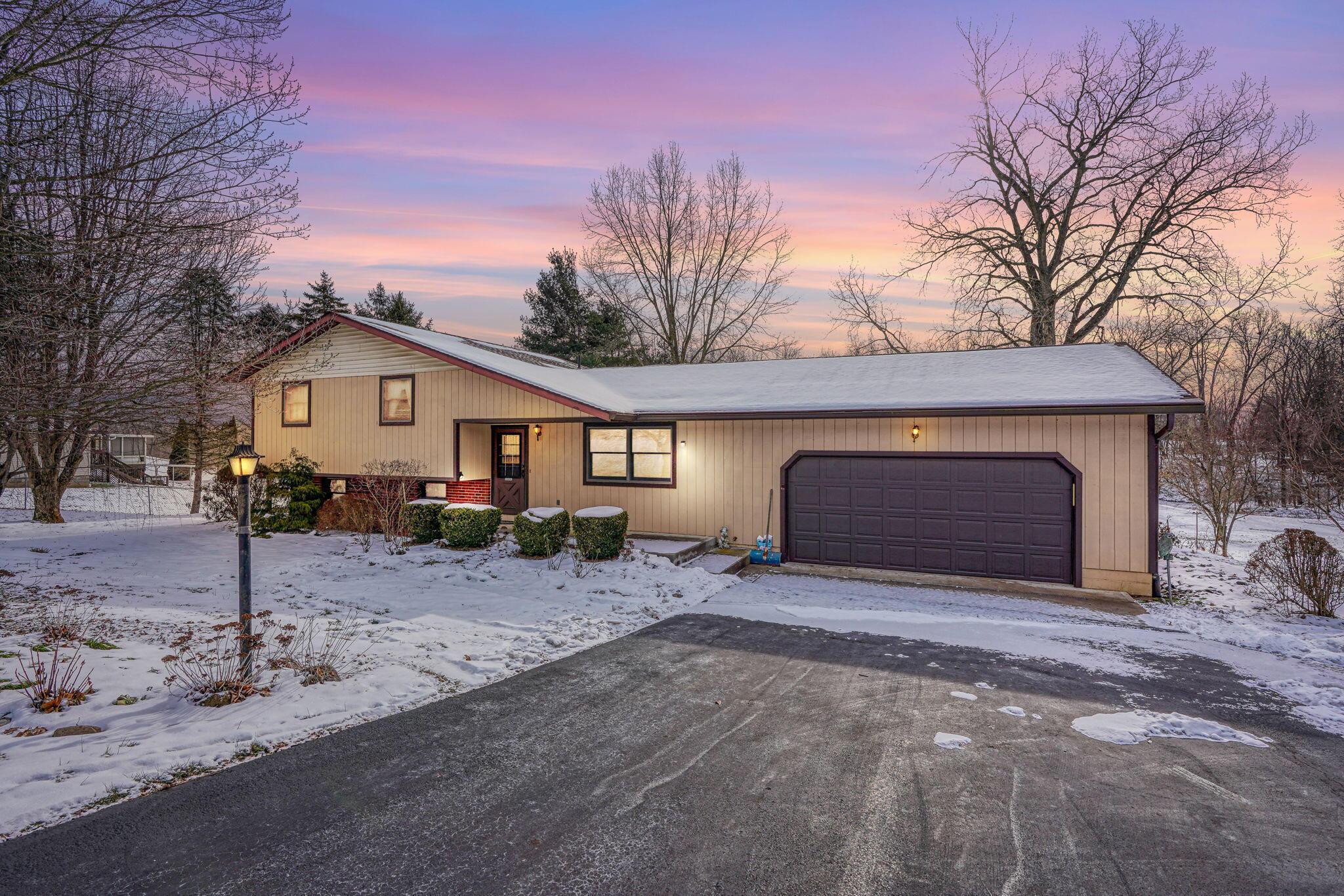 1030 Beaver Run Rd Virtual Twilight