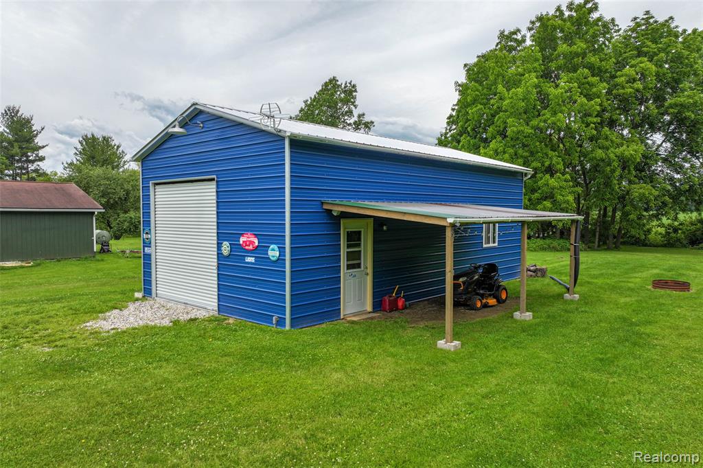 1336 West Hurd Road Clio, MI 48420 - Photo 6 of 43