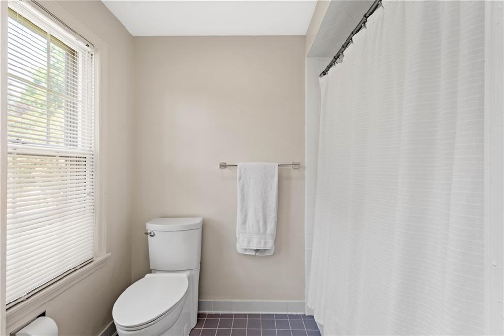 128 Devonwood Drive Pittsburgh, PA 15241 - Photo 13 of 25