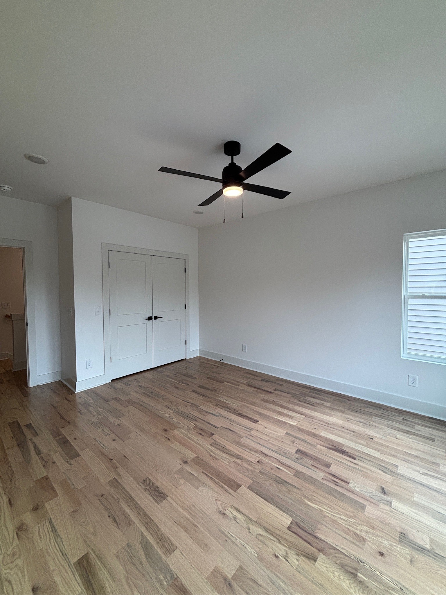 418 B Hadleys Bend Boulevard Old Hickory, TN 37138 - Photo 26 of 33 a view of an empty room with a window