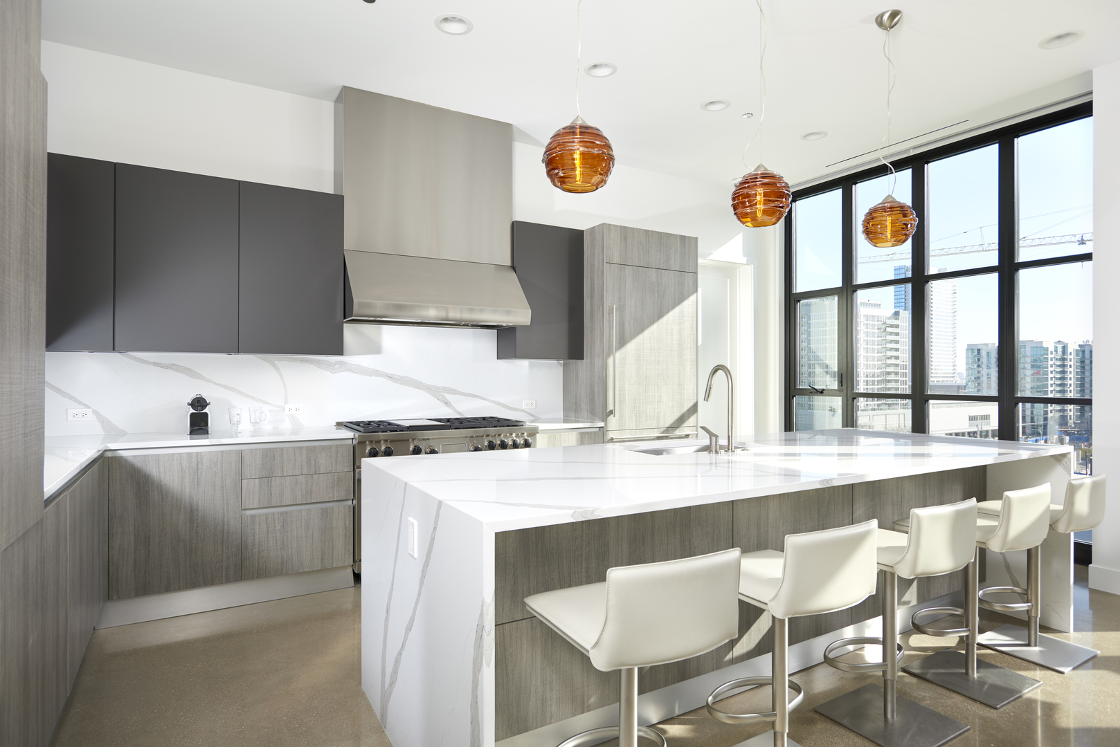 900 West Washington Boulevard, Unit 702 Chicago, IL 60607 - Photo 2 of 11