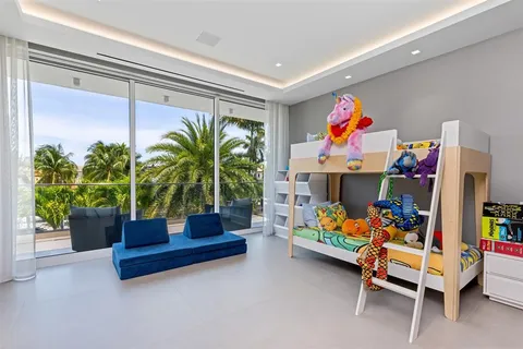 $19,750,000 | 650 Royal Plaza Drive, Fort Lauderdale, FL 33301