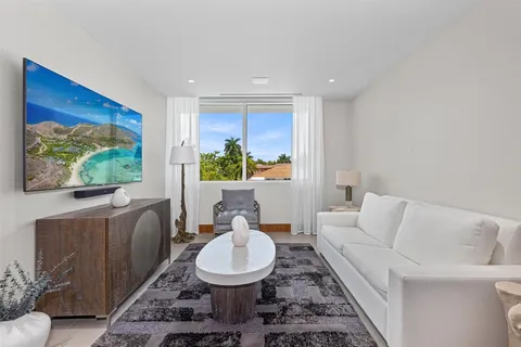 $19,750,000 | 650 Royal Plaza Drive, Fort Lauderdale, FL 33301