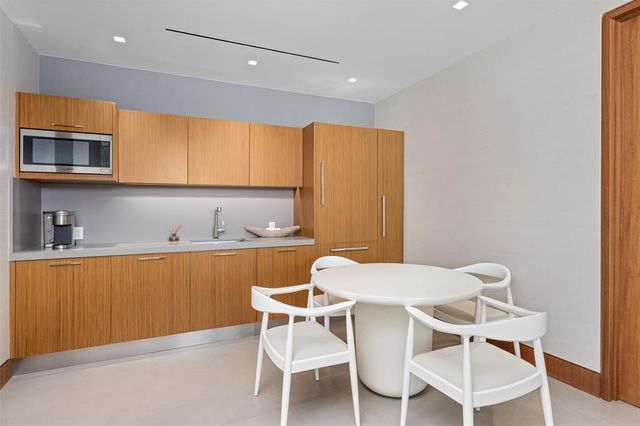 $19,750,000 | 650 Royal Plaza Drive, Fort Lauderdale, FL 33301