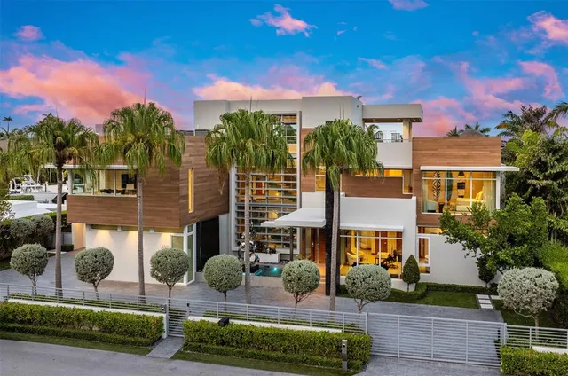 $17,995,000 | 650 Royal Plaza Drive, Fort Lauderdale, FL 33301