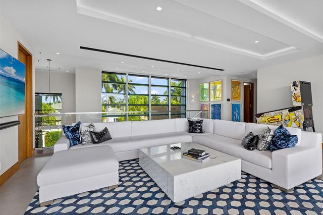 $19,750,000 | 650 Royal Plaza Drive, Fort Lauderdale, FL 33301