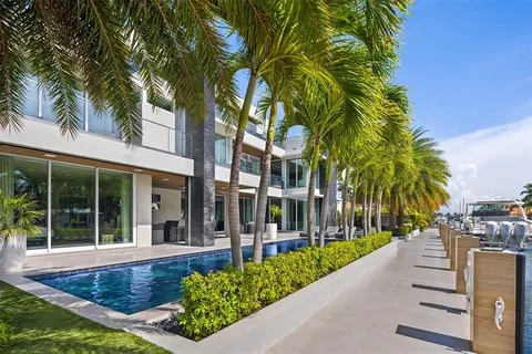 $19,750,000 | 650 Royal Plaza Drive, Fort Lauderdale, FL 33301