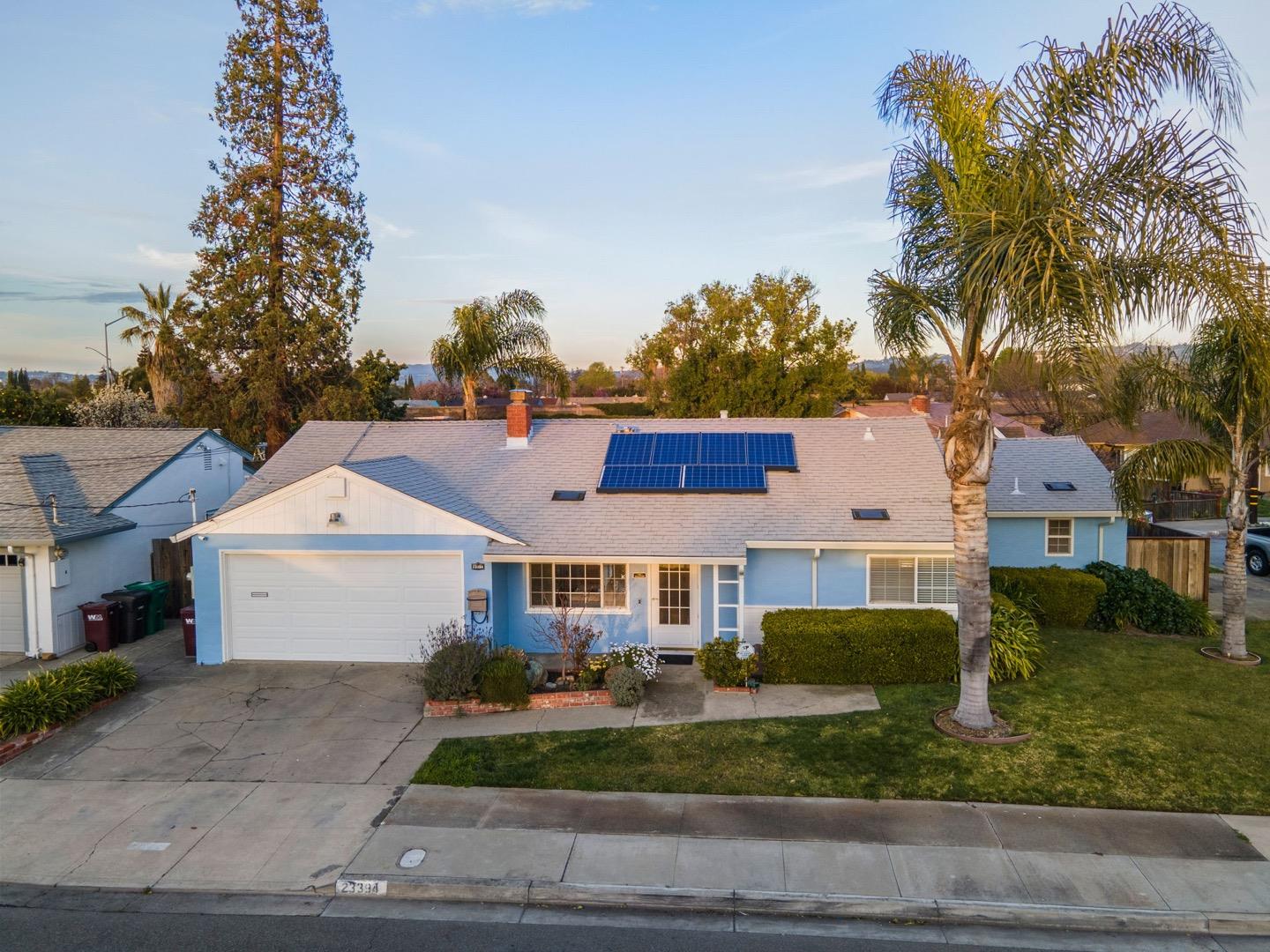 23394 Klamath Road Hayward, CA 94541 - Photo 3 of 40 Gallery Image 3