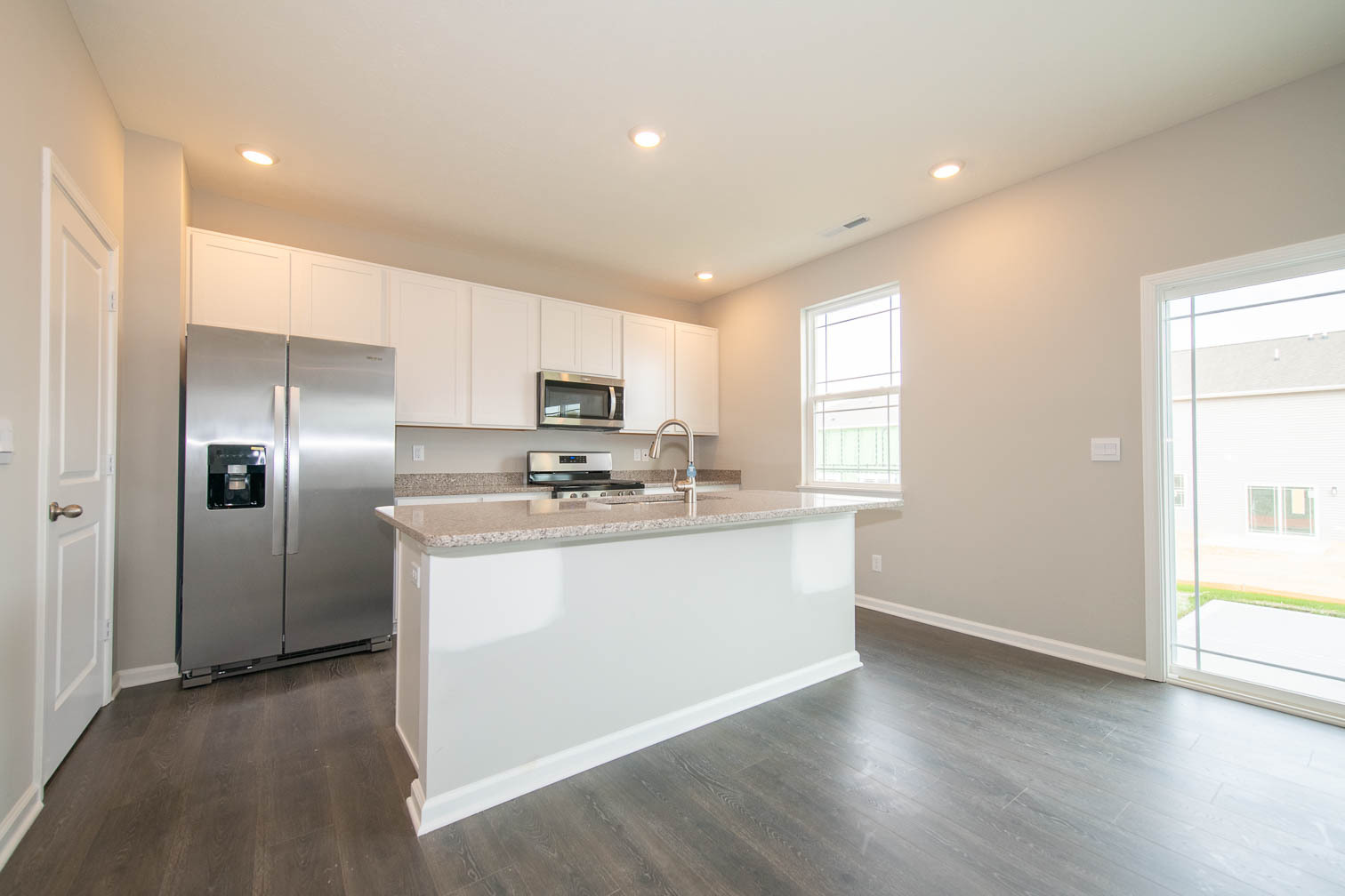 2906 West Patchwork Drive Monrovia, IN 46157 - Photo 8 of 41